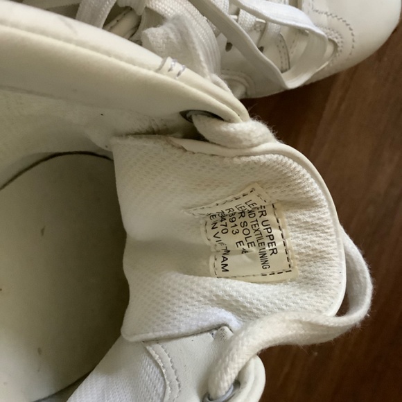 Tory Burch all leather white sneaker - Picture 7 of 7